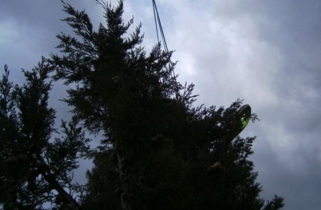 Гръмотевични бури, краткотрайни валежи и градушки се очакват днес