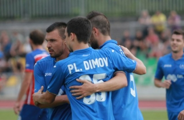 Марек загуби с 0:3 контролата с Левски