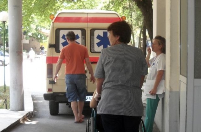 Катастрофирали македонци напуснаха болницата