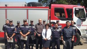 Живка Аладжова награди 11огнеборци за висок професионализъм