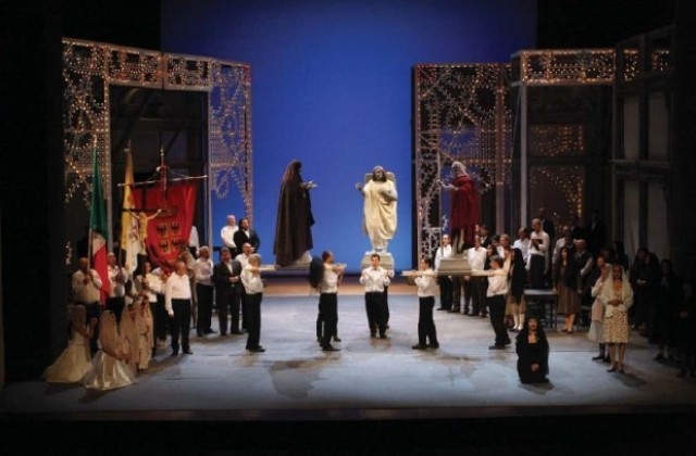 Пуснаха в продажба билетите за Сцена на вековете