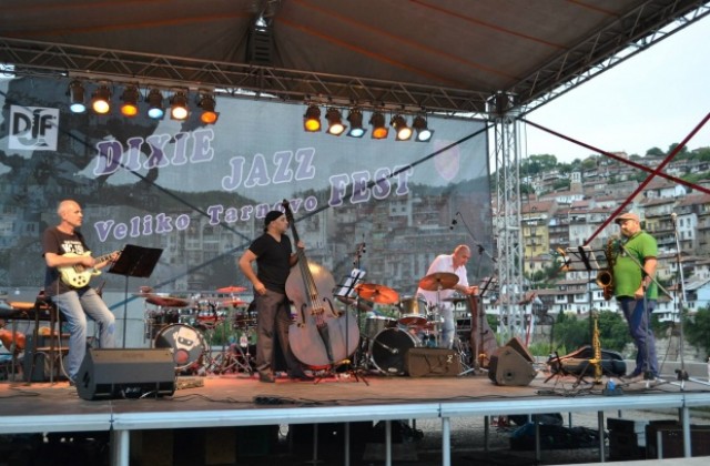 Джазът превзе старата столица