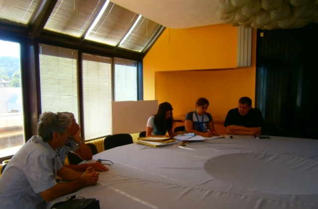 Отвориха офертите за купуване на оборудване за фестивала на театралното и филмово изкуство Невена Коканова