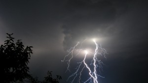 Община Габрово излезе с предупреждение във връзка с бурите