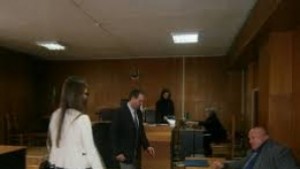 КОС отложи делото за налагане на ограничителна заповед на Карастоянови