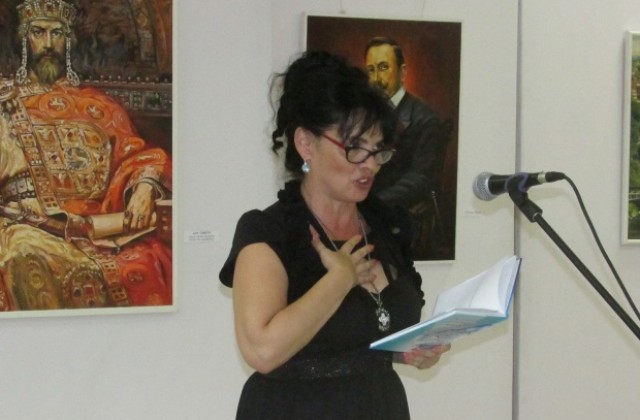 Сълзи и доброта събра в първата си стихосбирка Таня Мезева