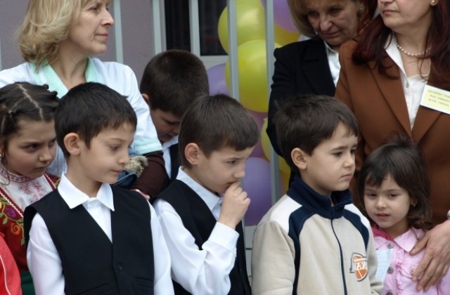 673 първокласници в търновските училища наесен