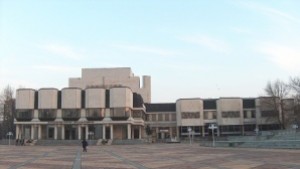 Иван Мандев остава директор на добричкия театър