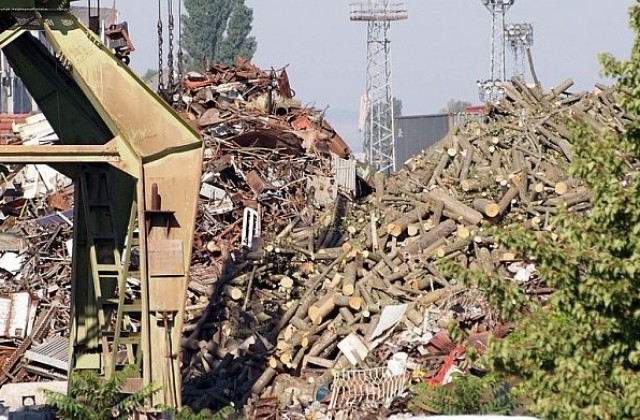 Гражданите без право да предават отпадъци за скрап от днес