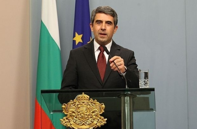 Плевнелиев свиква консултации за финансовото състояние на държавата