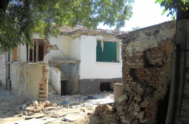 200 къщи в „Максуда“ предстои да бъдат съборени