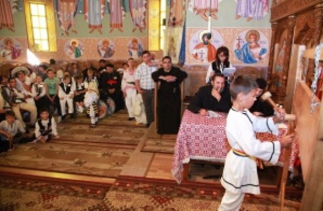 Българско участие в X-я Международен фестивал за биене на клепало в Румъния