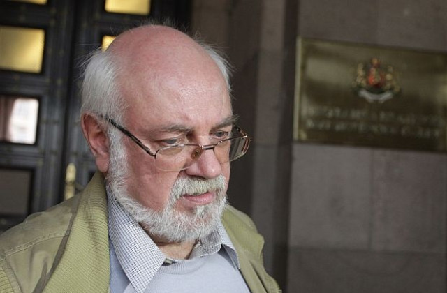 Константин Тренчев: Изпитвам гняв и възмущение от инсценираната банкова криза