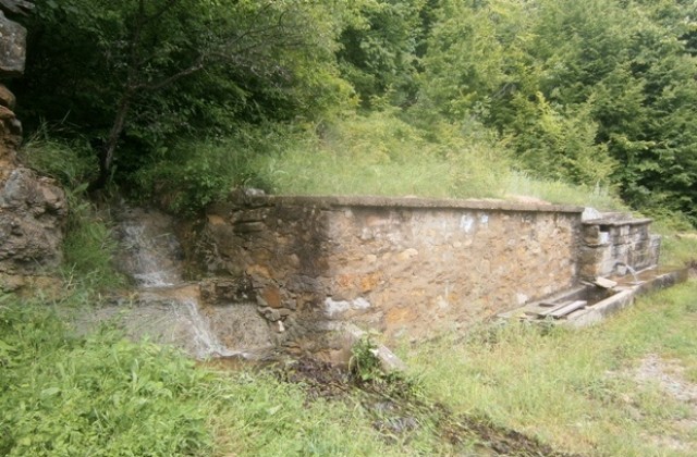 С дъжд и гръмотевици започна 16 юли в Габрово