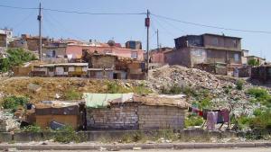 Продължава събарянето на къщи в Максуда