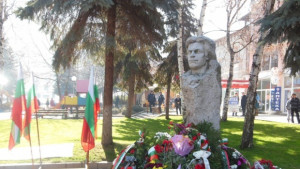 Честваме рождението на Апостола