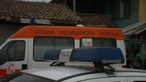 Мазилка падна от сграда в центъра на София няма пострадали