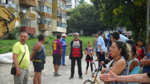 Роми от Максуда излизат на протестно шествие