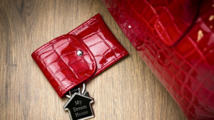 Гривна ще замени ключовете и портфейла