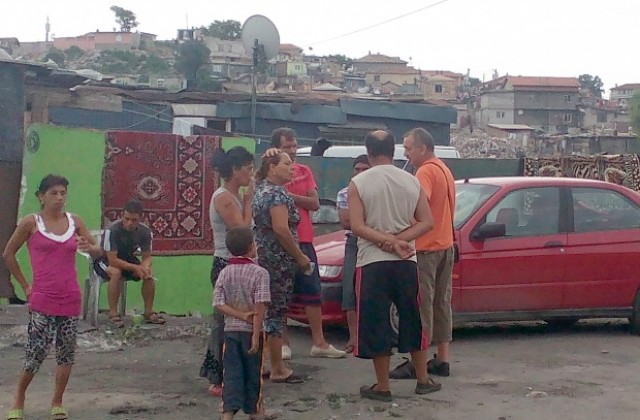 Ромите от Максуда се отказаха от протест заради Левски