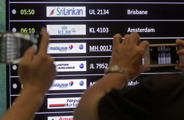 Катастрофата на боинга свали цените на авиокомпаниите