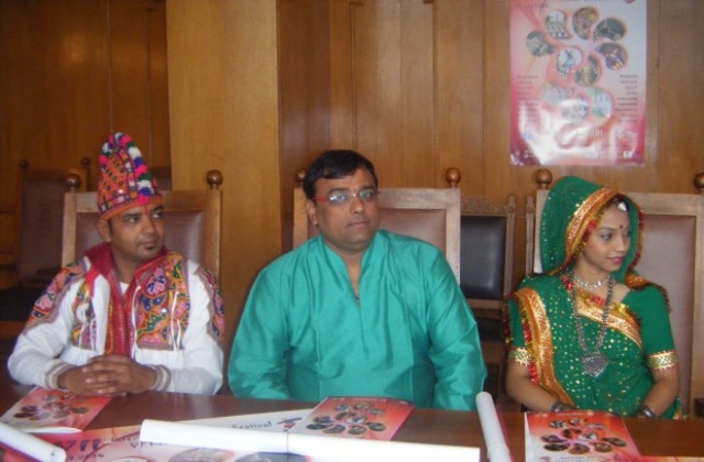 Фолклор на пет века представят индийци във Вeлико Търново