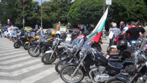 Близо 30 рокери протестираха срещу добива на шистов газ СНИМКИ