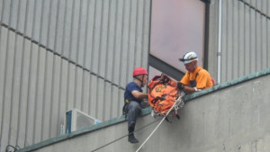 Демонстрация на Гражданска защита и пожарната СНИМКИ