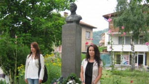 Почетоха Васил Левски в Дупница