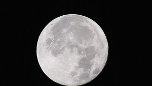 На Луната откриха повече от 200 пещери за бъдещи астронавти