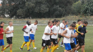 Велбъжд пробва 3 ма нови единият пристигна от Париж Успех