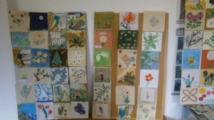 Поляна от кръпки изложба която може да видите на Узана