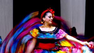 Мексико Египет Грузия и България представят неповторимия си фолклор в