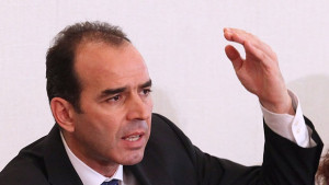 Шефът на БНБ Иван Искров изрази готовност да подаде оставка