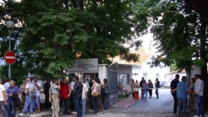 Десетки пловдивски ветеринари се събраха на протест