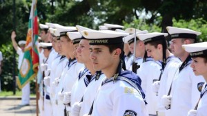 ВВМУ почете паметта на Никола Вапцаров