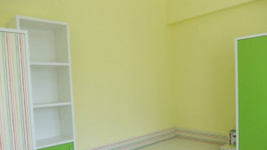 Настаняват близо 100 деца от домове в центрове от семеен