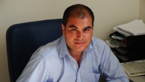 Цветомир Михов Това управление е символ на задкулисие криза и