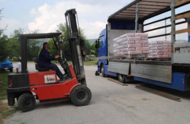 Австрийци дариха строителни материали за наводнените домове в Килифарево и Дебелец