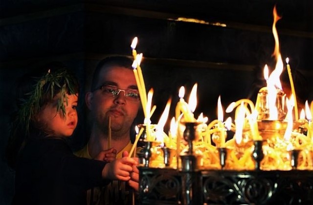 Църквата отбелязва Успение на Света Анна