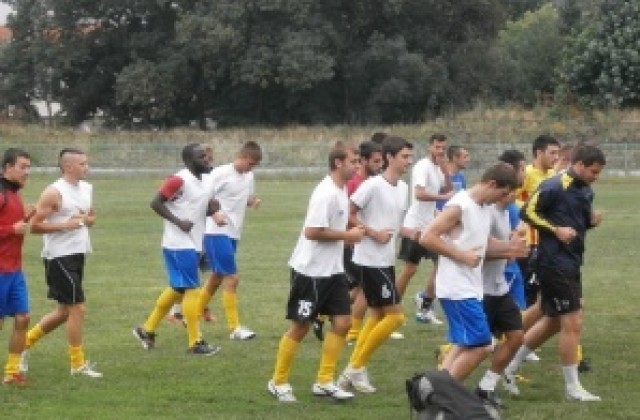 ФК Велбъжд ще изпробва новите попълнения в контрола срещу Септември- Симитли