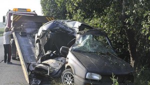 Двама младежи загинаха при катастрофа шофьорът пиян без книжка на