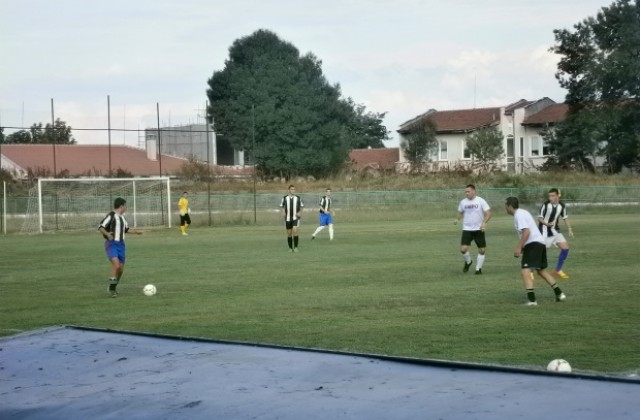 Ветераните на Велбъжд победиха юношите старша възраст с 3:2