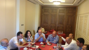 Томислав Дончев инструктира кметове