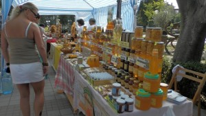 Започна фестивалът на меда в Поморие