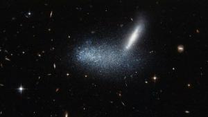 Откриха противоречие в движението на галактики джуджета