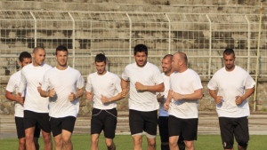 Виолетовите не се дадоха на Черноморец в Бургас продължават без