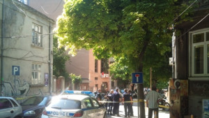 Откриха корозирала граната в подземие на къща