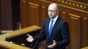 Украинският премиер в оставка зове за строги икономии