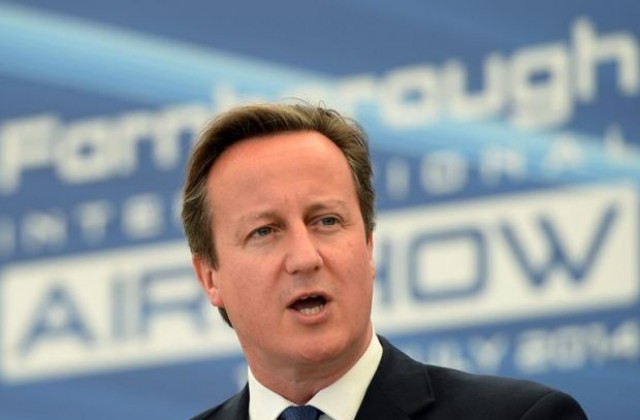 Камерън затяга мерките срещу имигрантите
